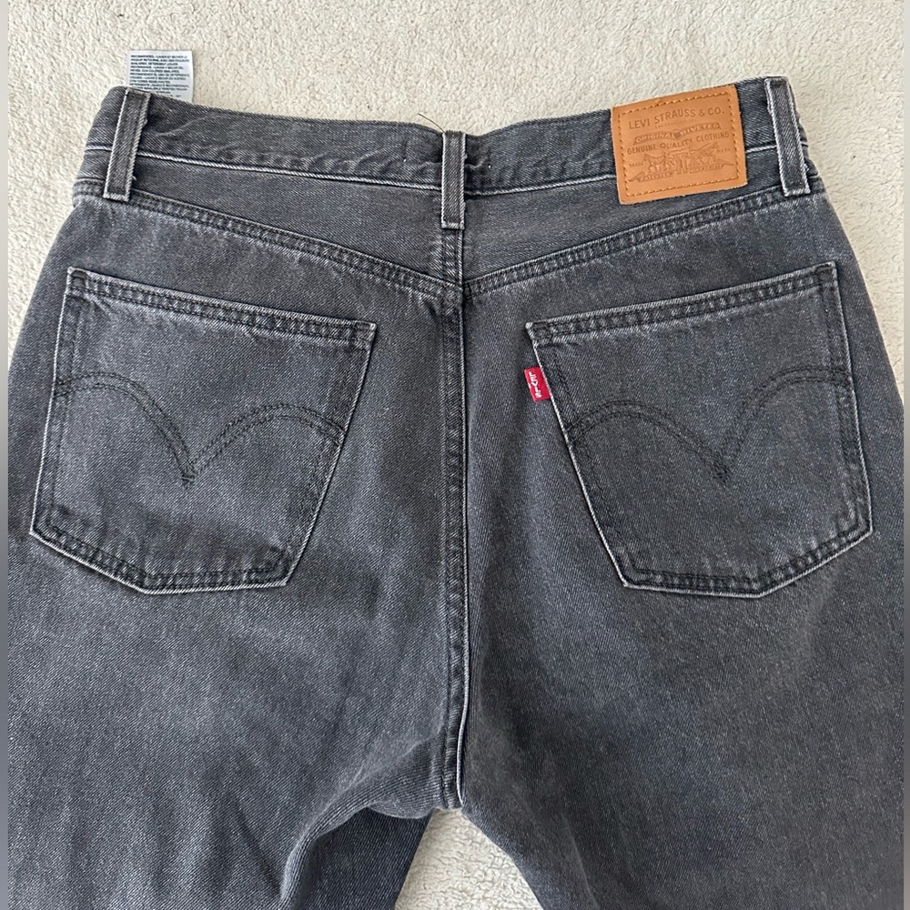 Levi’s dad jeans